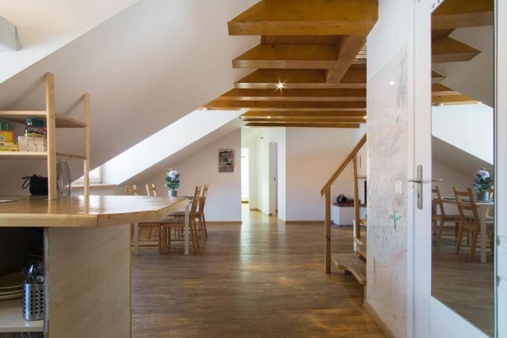 Private Sauna & 4 Bedrooms Old Town Rooftop Apartment VNO Eksteriør billede