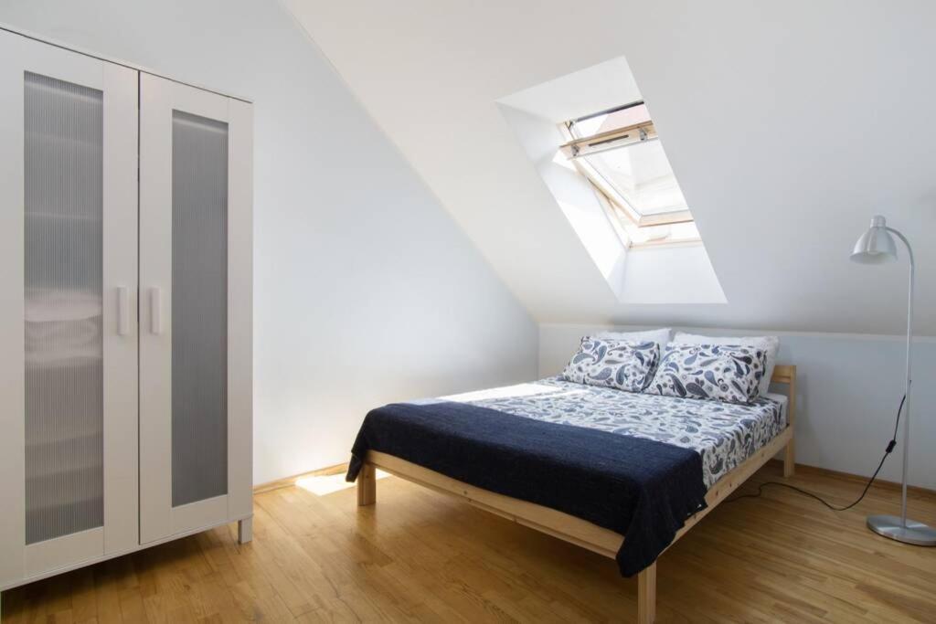 Private Sauna & 4 Bedrooms Old Town Rooftop Apartment VNO Eksteriør billede